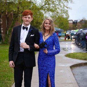 Meet your Posher, Dillon